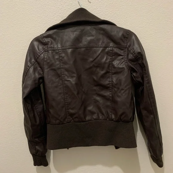 BB Winter jacket - Picture 2 of 10